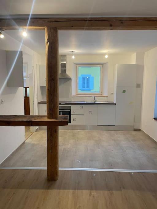 Charmante Maison Mitoyenne Villa Broc Bagian luar foto