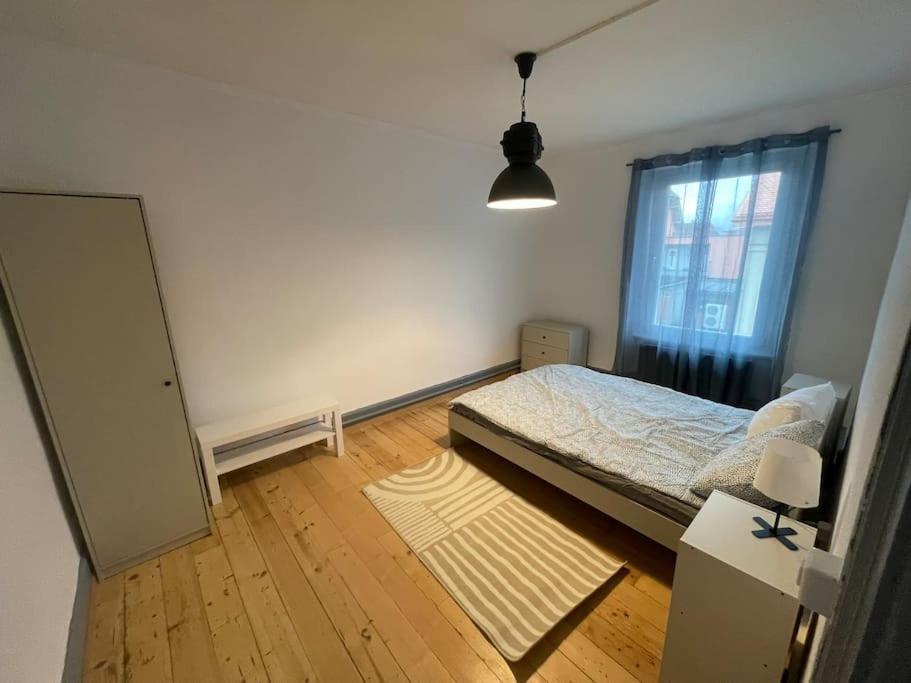 Charmante Maison Mitoyenne Villa Broc Bagian luar foto